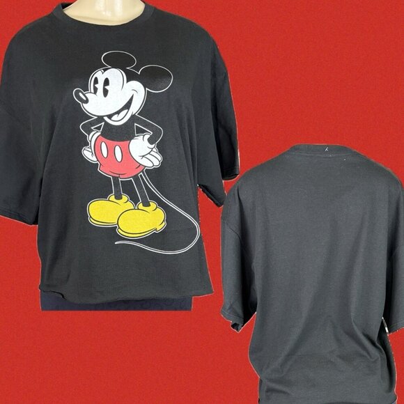 Disney Juniors +2X Black Full Body Mickey Mouse Graphic Short Sleeve Crop Tee - Picture 1 of 6